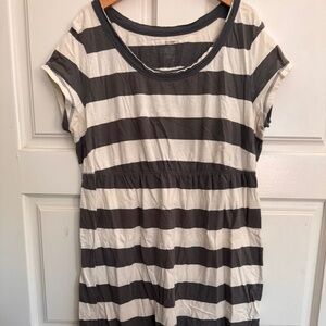 Gray and white striped tunic/swim cover up tall size